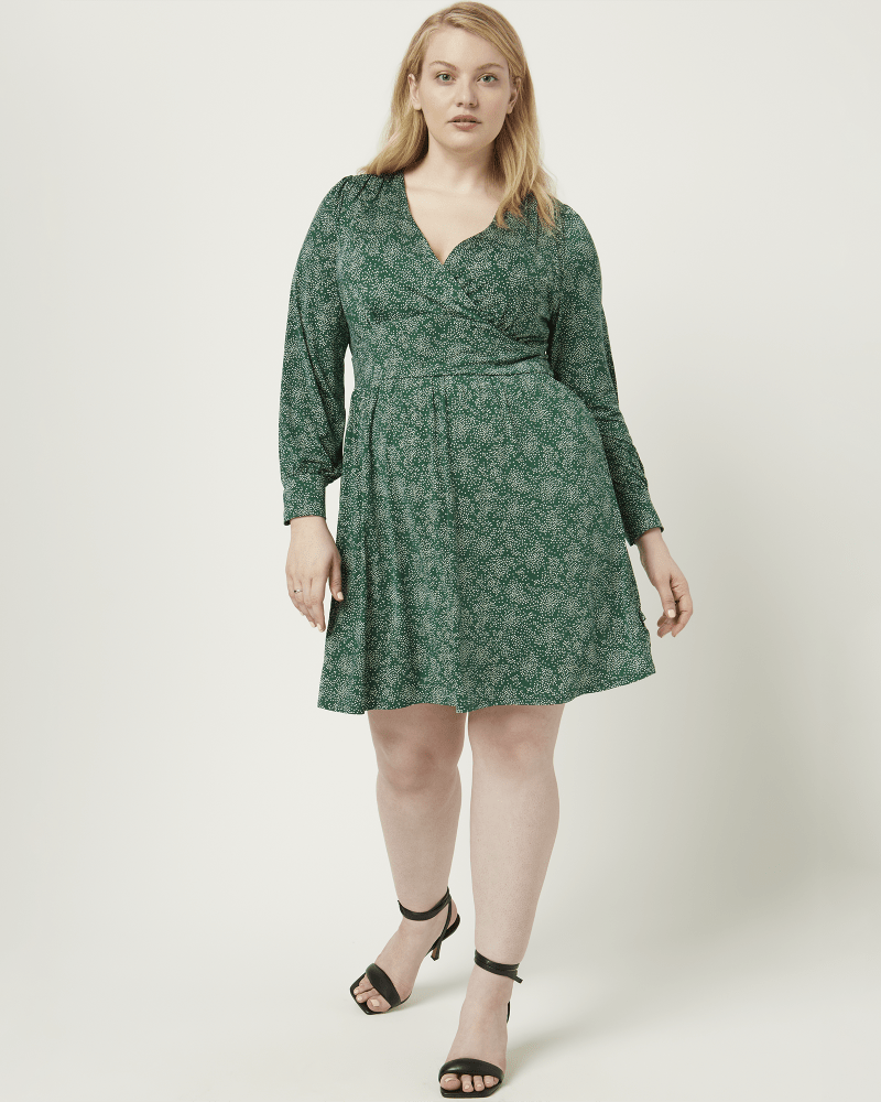 Front of a model wearing a size 1X Celine Floral Dress in Kelly Green by Gilli. | dia_product_style_image_id:210597